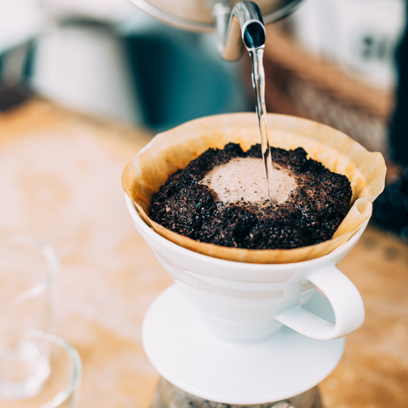 Hario V60-02 Ceramic Coffee Dripper